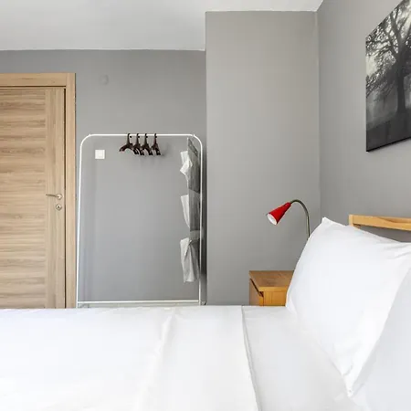 Appartement Flat With Balcony 10 Min To Bagdat Ave Istambul