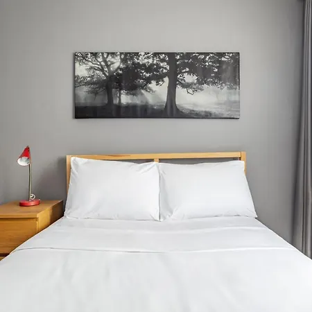 Flat With Balcony 10 Min To Bagdat Ave Appartamento *